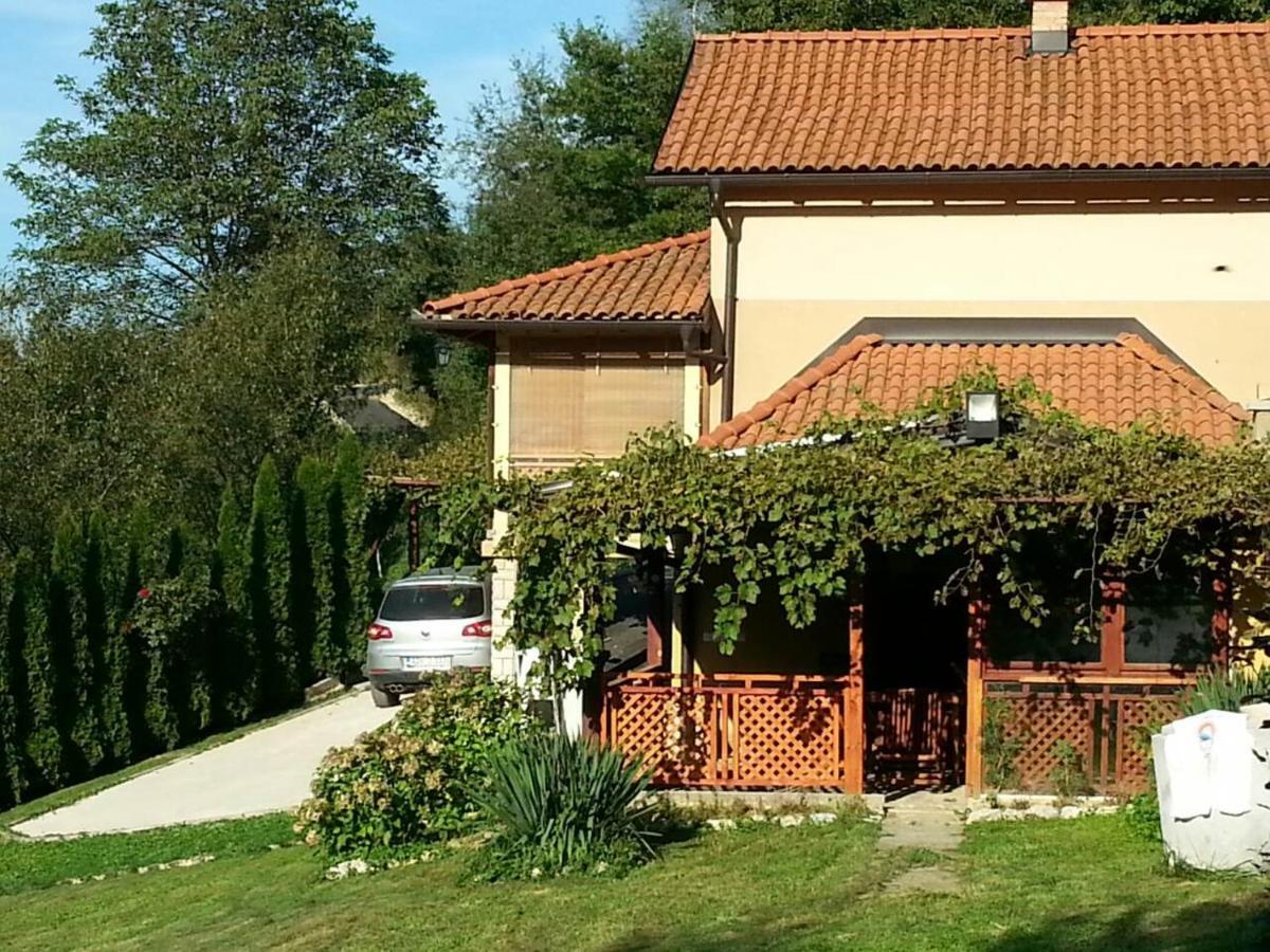Holiday Home Pharaoh Visoko Extérieur photo